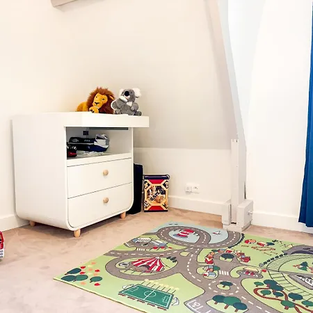 Belle Chaumière Avec Vue Panoramique Et Piscine Villa