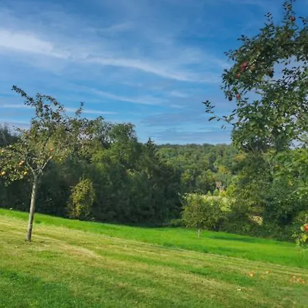 Belle Chaumière Avec Vue Panoramique Et Piscine * Vieux-Bourg (Calvados)