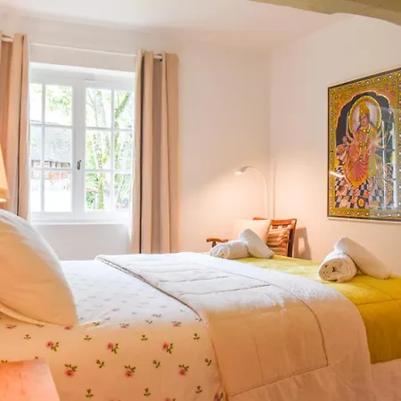 Belle Chaumière Avec Vue Panoramique Et Piscine Villa *