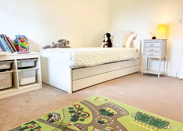 Belle Chaumiere Avec Vue Panoramique Et Piscine